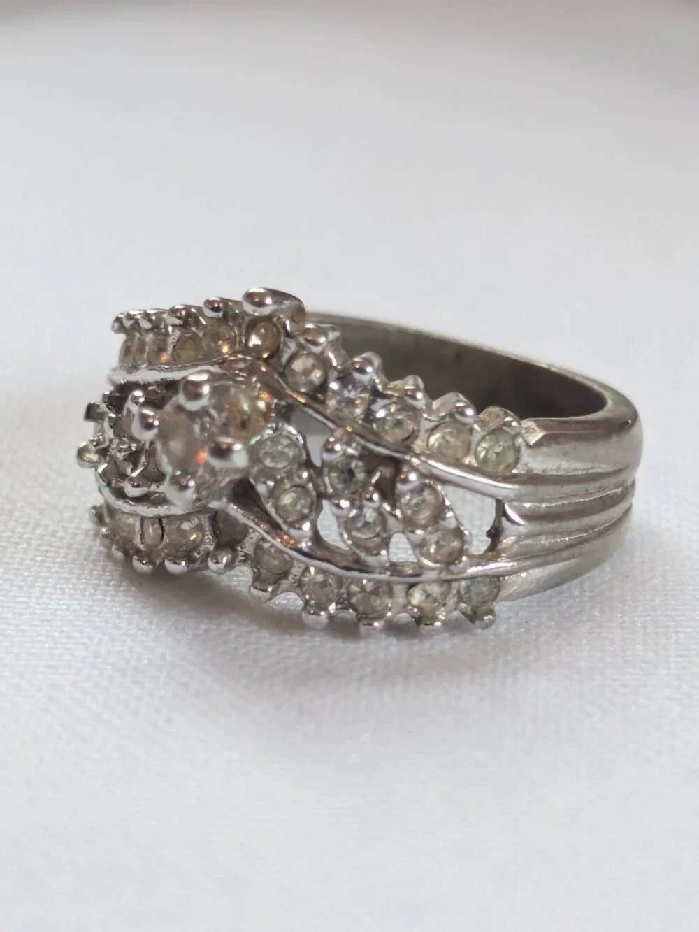 Vintage Sterling Silver CZ Pyramid Cluster Costume Ring Size 7 3/4